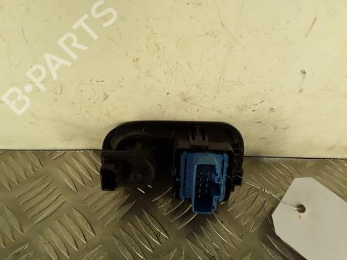Used Left front window switch Left front window switch RENAULT MASTER III Van (FV) 2.3 dCi 100 FWD (FV0A, FV0B, FV0G, FV0K, FV0H) (101 hp) 30011799 30011799