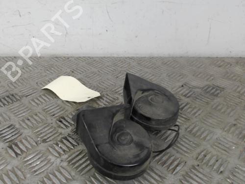 Used Horn RENAULT GRAND SCÉNIC III (JZ0/1_) 1.5 dCi (JZ09, JZ0D, JZ10, JZ14, JZ1G, JZ29, JZ2C) (110 hp) 30016902