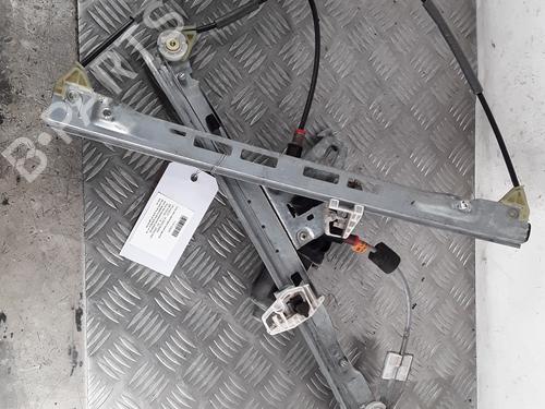 Rudehejsemekanisme ventre foran PEUGEOT 206 Hatchback (2A/C) 1.4 i | BP30007261C22 