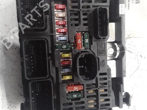 Sikringsdåse PEUGEOT 407 SW (6E_, 6D_) 2.0 HDi 135 (136 hp) 30015385