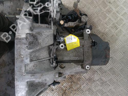 Getriebe RENAULT CLIO III (BR0/1, CR0/1) 1.5 dCi (BR17, CR17) | BP30012921M3 