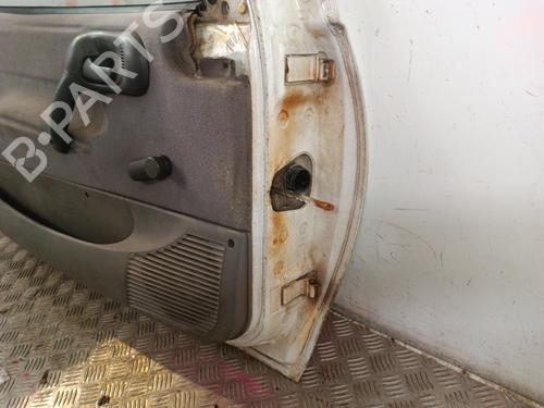 Used Left front door Left front door OPEL CORSA B (S93) 1.7 D (F08, F68, M68) (60 hp) 30010905 30010905
