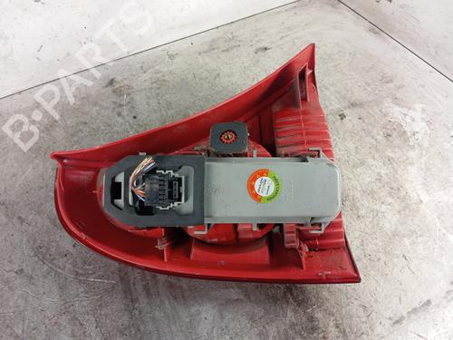 Used Right taillight Right taillight RENAULT CLIO II (BB_, CB_) 1.2 16V (BB05, BB0W, BB11, BB27, BB2T, BB2U, BB2V, CB05,... (75 hp) 30010367 30010367