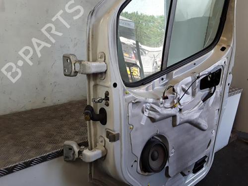 Dør højre fortil OPEL VIVARO A Van (X83) 1.9 DTI (F7) | BP30027082C3