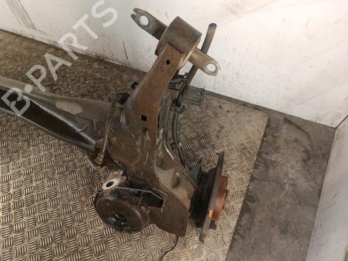 Used Rear axle Rear axle PEUGEOT 308 II (LB_, LP_, LW_, LH_, L3_) 1.6 BlueHDi 120 (120 hp) 30461503 30461503