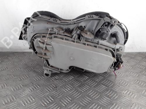 Used Right headlight Right headlight MERCEDES-BENZ E-CLASS (W210) E 290 Turbo-D (210.017) (129 hp) 30771127 30771127