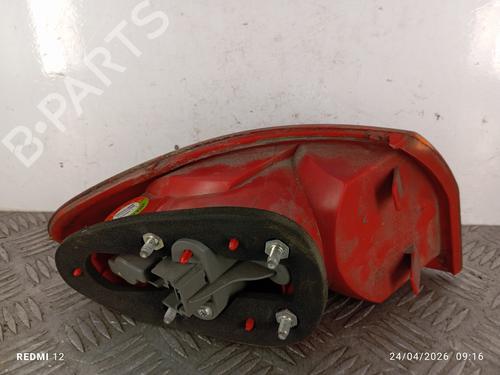 Used Right taillight Right taillight ALFA ROMEO 147 (937_) 1.9 JTDM 8V (937.AXD1A, 937.AXU1A, 937.BXU1A) (120 hp) 34243597 34243597
