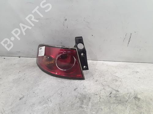 Farolim esquerdo SEAT IBIZA III (6L1) 1.9 SDI (64 hp) 30025861