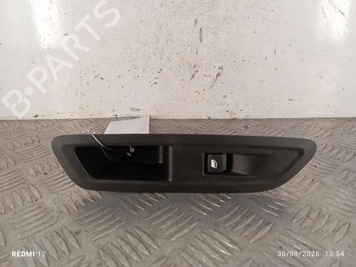 Used Left rear window switch Left rear window switch 39585307 39585307