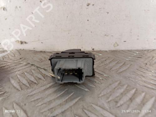 right-front-window-switch-citroen-c3-iii-sx-2016-37866836 main image
