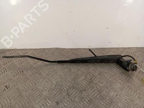 front-windshield-wiper-arm-citroen-c4-cactus-2014-33692612 main image