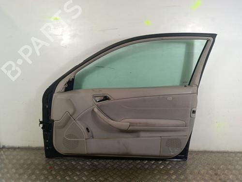 Used Right front door Right front door MERCEDES-BENZ C-CLASS Coupe (CL203) C 220 CDI (203.708) (150 hp) 30012761 30012761