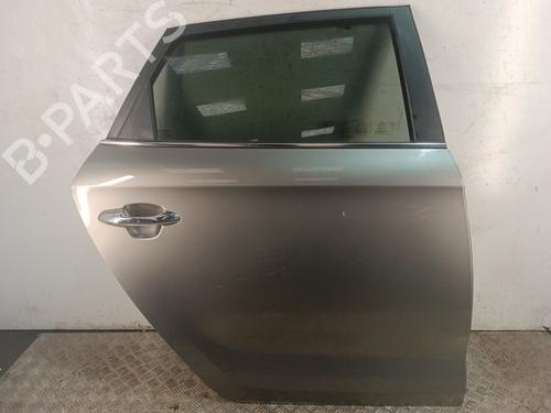 dr-hjre-bagtil-kia-carens-iv-2013-32341678 main image