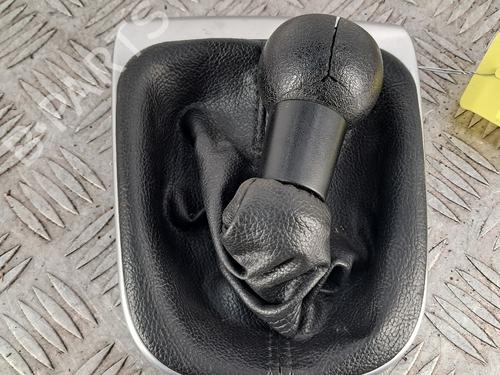 Used Shift knob Shift knob CITROËN C4 II (NC_) 1.6 HDi 90 (92 hp) 36470324 36470324