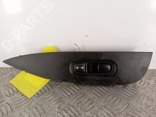 Used Right front window switch NISSAN QASHQAI II (J11, J11_) 1.2 DIG-T (115 hp) 32524611