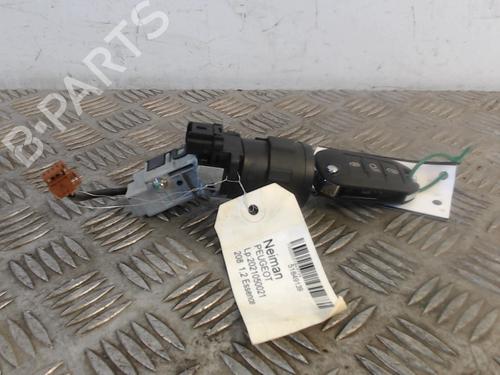 Used Ignition barrel PEUGEOT 208 I (CA_, CC_) 1.2 THP 110 (110 hp) 30027507