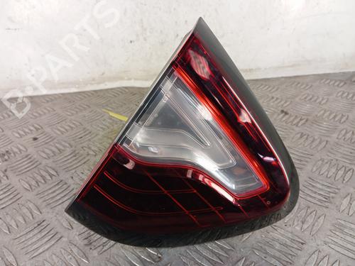 Feu de coffre gauche RENAULT CAPTUR I (J5_, H5_) 1.5 dCi 90 (J5N4, J5M5, J5MW, J5M6, J5AL, J5AJ) (90 hp) 32138592