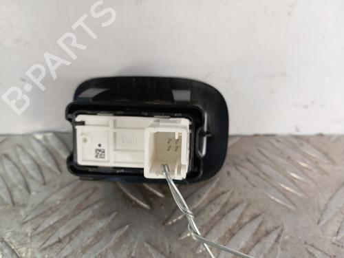 Used Right rear window switch Right rear window switch PEUGEOT 208 I (CA_, CC_) 1.2 THP 110 (110 hp) 33692641 33692641