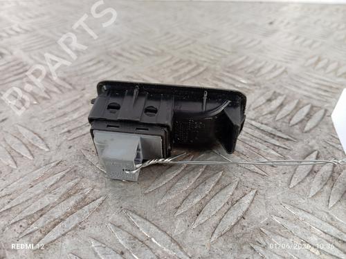 right-front-window-switch-vw-transporter-t5-van-7ha-7hh-7ea-7eh-2003-36221161 main image