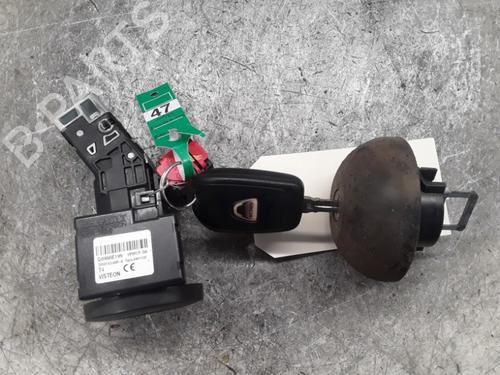 Used Ignition barrel DACIA LODGY (JS_) 1.6 LPG (JSAV) (102 hp) 30018646