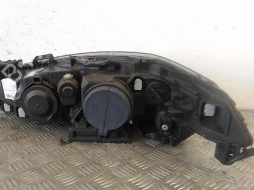 Used Right headlight Right headlight RENAULT LAGUNA II (BG0/1_) 2.0 16V (BG00, BG0K, BG0P, BG0W) (135 hp) 30027522 30027522
