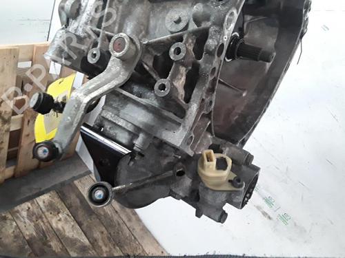 Versnellingsbak PEUGEOT 206 Hatchback (2A/C) 1.9 D | BP30021509M3 