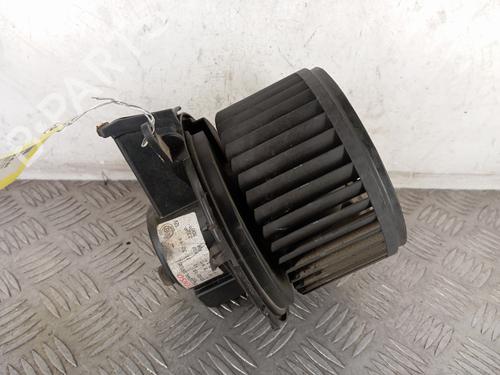 Used Heater blower motor Heater blower motor PEUGEOT BOXER Van 2.2 HDi 120 (120 hp) 31375581 31375581