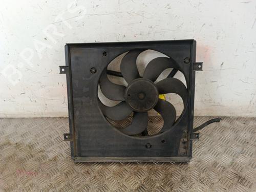 Used Radiator fan Radiator fan 30008905 30008905