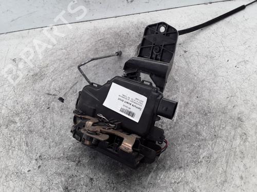 Højre fortil lås VW GOLF IV (1J1) 1.9 TDI (90 hp) 30009154