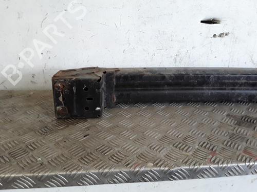 Used Front bumper reinforcement CHRYSLER VOYAGER IV (RG, RS) 2.8 CRD (150 hp) 30021680
