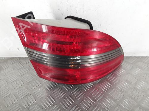 Used Left taillight Left taillight MERCEDES-BENZ B-CLASS Sports Tourer (W245) B 180 CDI (245.207) (109 hp) 30059893 30059893
