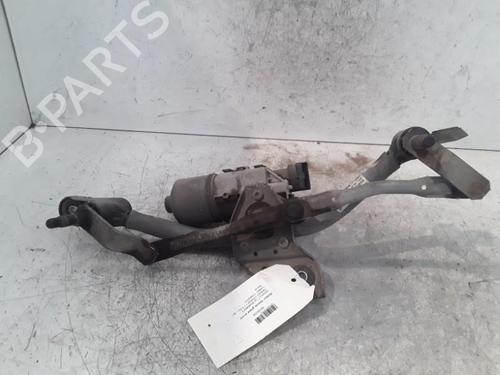 Essuie-glace moteur avant RENAULT TWINGO II (CN0_) 1.5 dCi (CN0E) (64 hp) 30019020