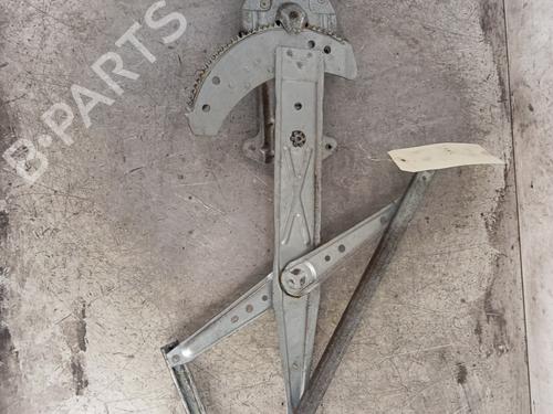 Rudehejsemekanisme Højre foran NISSAN MICRA II (K11) 1.3 i 16V (HK11) | BP30020302C23 