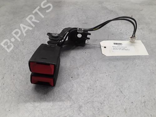 Used Seat buckle PEUGEOT 308 SW II (LC_, LJ_, LR_, LX_, L4_) 1.6 BlueHDi 120 (120 hp) 30020600