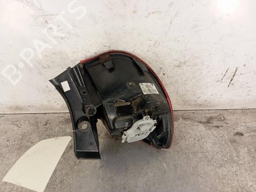 Højre baglygte ALFA ROMEO GIULIETTA (940_) 2.0 JTDM (940.FXL1A) (140 hp) 30017896