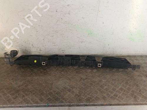 Used Rear bumper bracket Rear bumper bracket PEUGEOT 2008 II (UD_, US_, UY_, UJ_, UR_, UC_) 1.2 PureTech 130 (USHNS, URHNS) (130 hp) 30010047 30010047