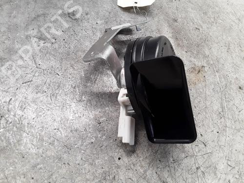 Used Horn PEUGEOT 3008 II SUV (MC_, MR_, MJ_, M4_) 1.2 THP/ PureTech 130 (MRHNSM, MRHNSU, MRHNSJ, MRHNYW,... (131 hp) 30012771