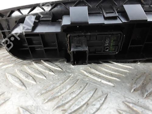 Used Right front window switch Right front window switch CITROËN C4 Coupe (LA_) 2.0 HDi (136 hp) 30016773 30016773