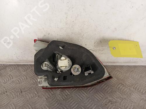 Used Right tailgate light Right tailgate light PEUGEOT 308 SW II (LC_, LJ_, LR_, LX_, L4_) 1.6 BlueHDi 120 (120 hp) 31755297 31755297