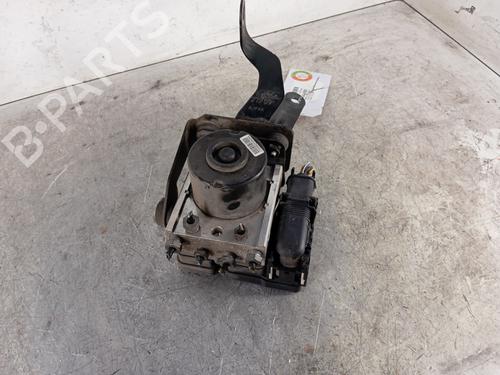 Used ABS pump ABS pump FORD FIESTA VI (CB1, CCN) 1.4 TDCi (70 hp) 30010640 30010640
