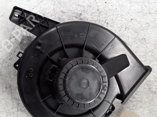 Varmeblæser VW POLO V (6R1, 6C1) 1.0 (75 hp) 30009577