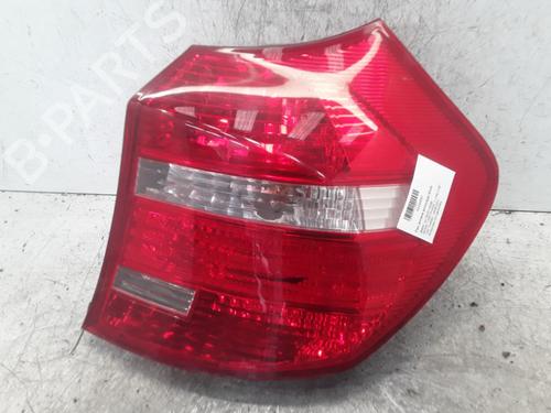 Używane Lampa tylna prawa BMW 1 (E87) 118 d (143 hp) 30018644