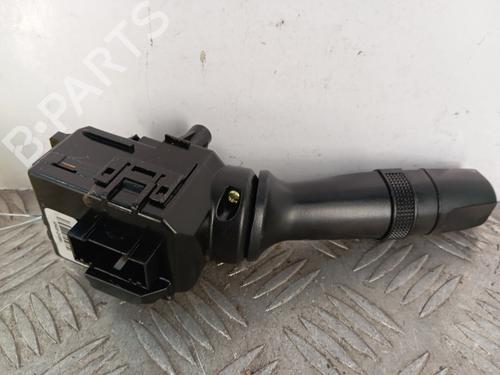 Used Steering column stalk Steering column stalk HYUNDAI ix20 (JC) 1.4 CRDi (90 hp) 33692867 33692867