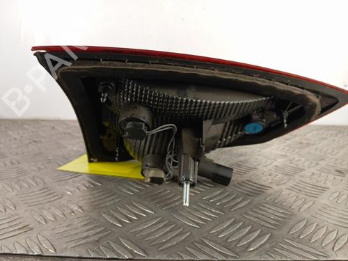 right-tailgate-light-ford-c-max-ii-dxacb7-dxaceu-2010-2011-2012-2013-2014-2015-2016-2017-2018-2019-33692407 main image