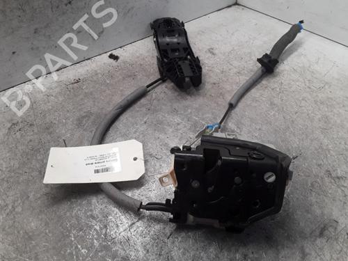 Højre bagtil lås AUDI A3 Sportback (8VA, 8VF) 2.0 TDI (150 hp) 30018597