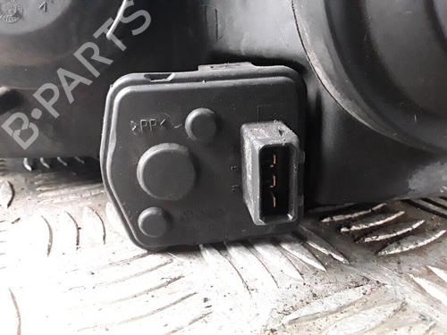 Right headlight VW PASSAT B5 (3B2) 1.9 TDI | BP30016795C29 