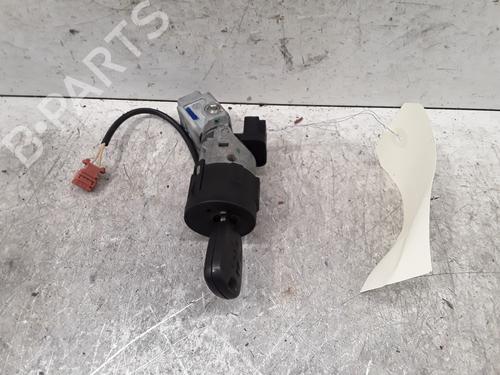 Ratlås/Tændingslås PEUGEOT 407 (6D_) 1.6 HDi 110 (6D9HZC, 6D9HYC) (109 hp) 30012877