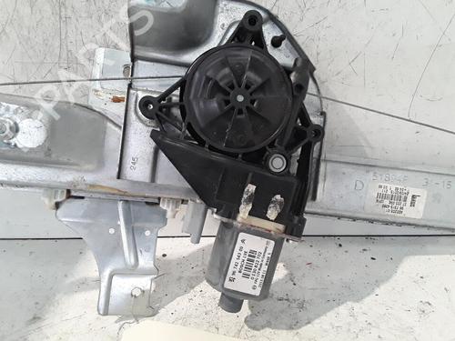 Vindusheismekanisme høyre foran PEUGEOT 208 I (CA_, CC_) 1.2 VTI 82 | BP30021491C23 
