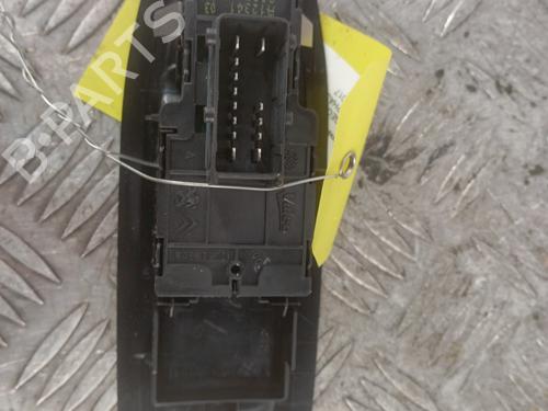 Left front window switch PEUGEOT 208 I (CA_, CC_) 1.6 HDi / BlueHDi 75 | BP32249972I27
