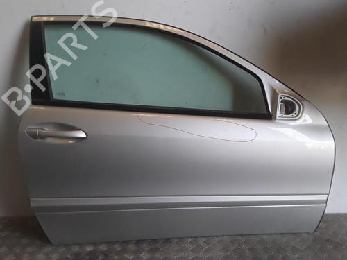 Used Right front door Right front door MERCEDES-BENZ C-CLASS Coupe (CL203) C 200 Kompressor (203.742) (163 hp) 30022109 30022109